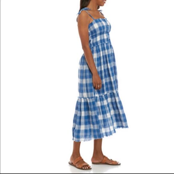 ✨TRUE CRAFT
Junior's Midi Dress✨ - Picture 3 of 9